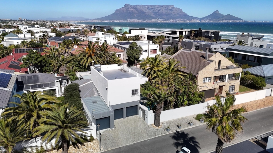 5 Bedroom Property for Sale in Sunset Beach Western Cape
